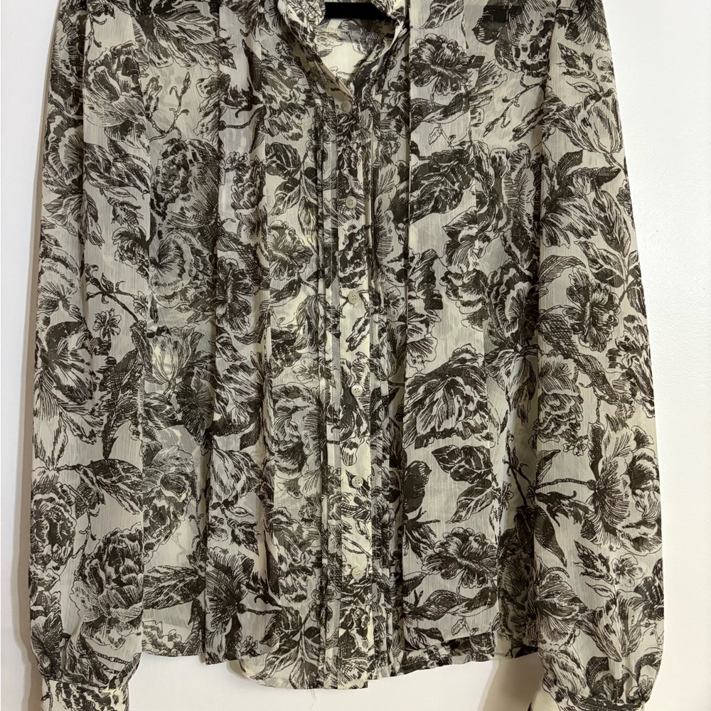Esprit Monochrome Floral Blouse